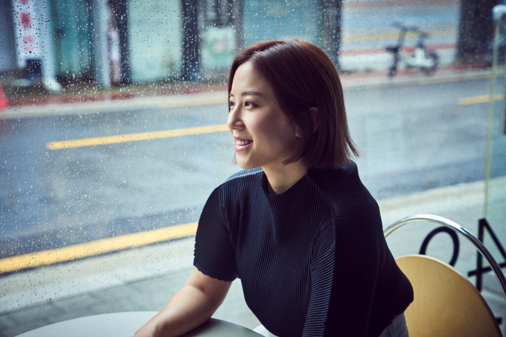 Yoon Se Hwa, who thrives on experimentation, approaches both her personal work and collaborations with the same question: how can she create something truly different?