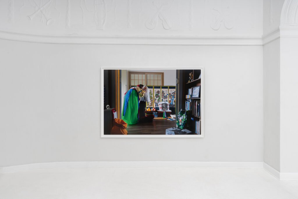 Neokdurim (Passage)
2017, Color photograph, 148 x 221,8 cm, Framed